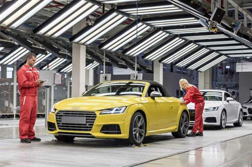 Started-production-of-2015-audi-tt-roadster-1