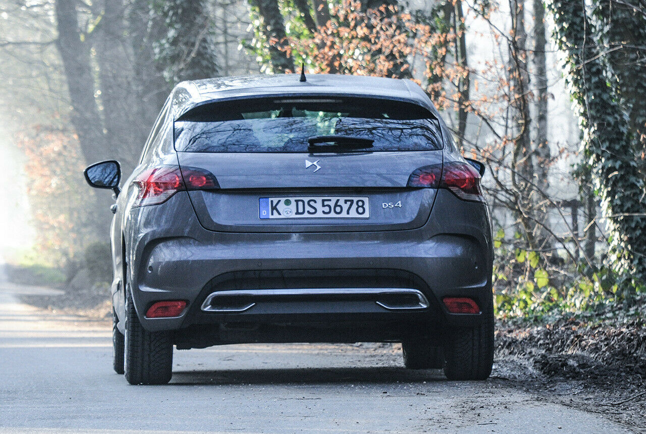 DS 4: Heckansicht