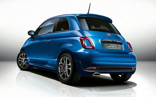 Der Fiat 500S wird beim Picknick präsentiert