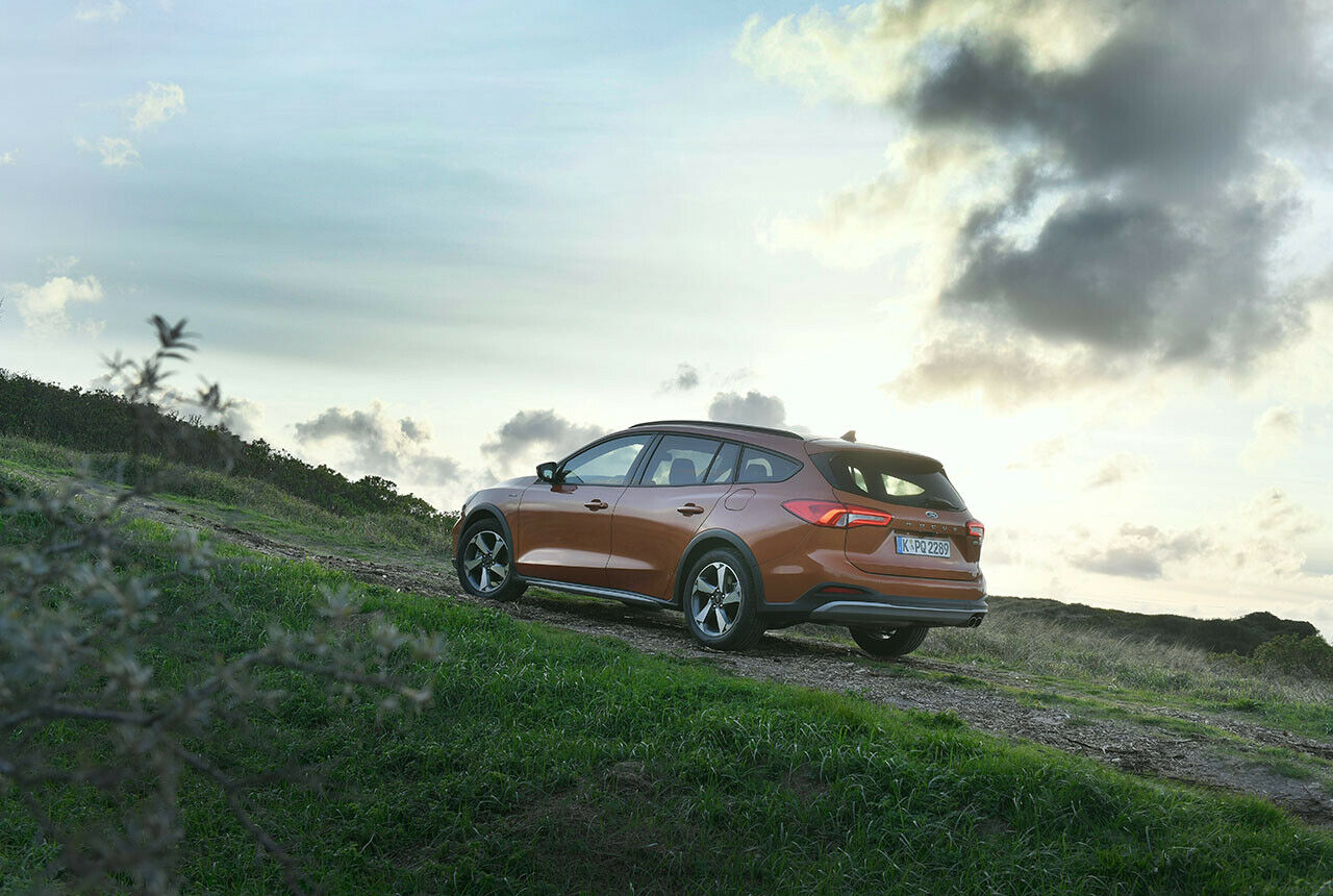 Ford startet den Verkauf der Active-Variante des Focus als Kombi und Limousine im ersten Quartal 2019