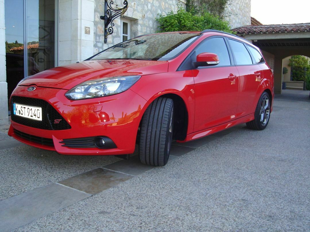 Etwas näher: Ford Focus ST Turnier