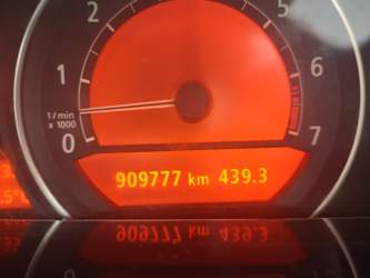 909