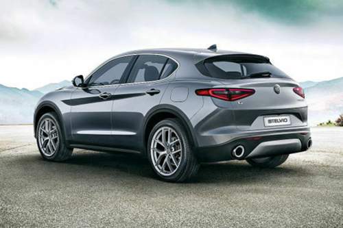 Alles-zum-alfa-stelvio-560x373-dfaba404469e6675