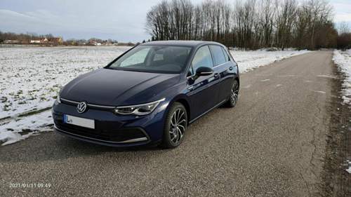 Atlantic Blau Metallic Front