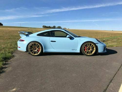 Gt3-gulfblau