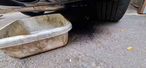 Tank läuft aus