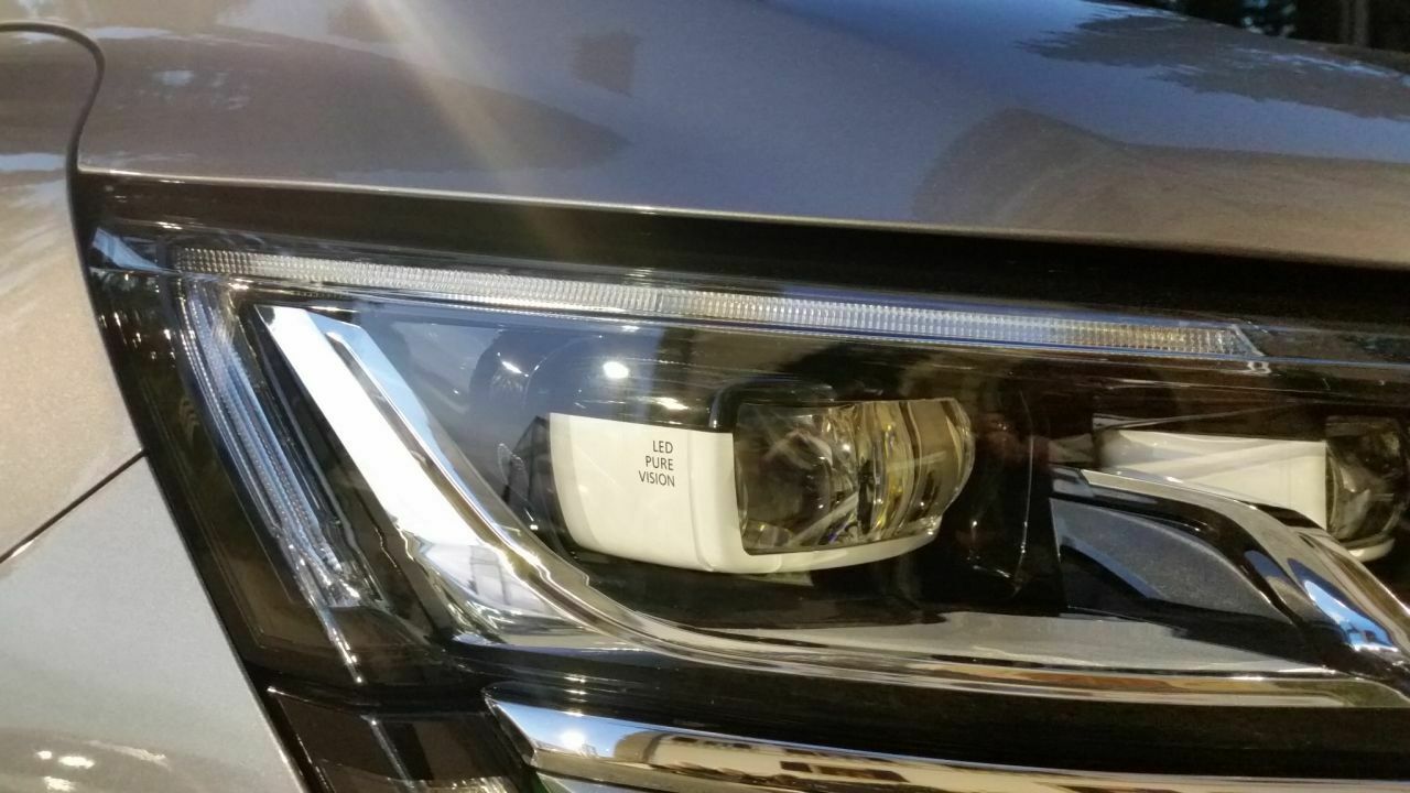 Zeigt, was er hat: LED-Scheinwerfer im neuen Renault Talisman