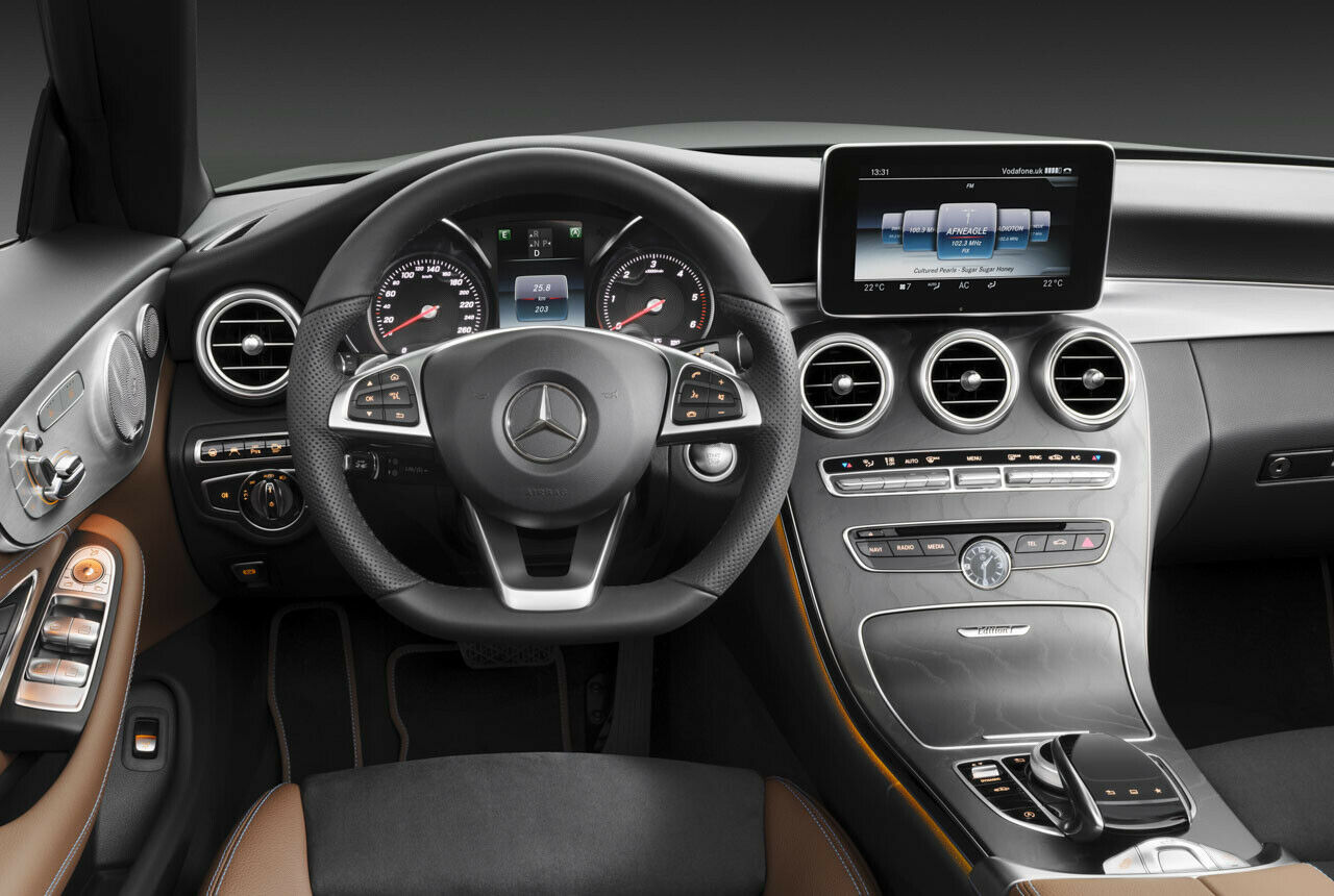 Mercedes-Benz C-Klasse Cabrio - Cockpit