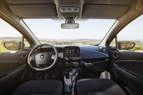 Im Innenraum des Zoe ändert sich nichts, hier kommt aber der sogenannte "Range OptimiZEr" zum einsatz. Die Innenraumklimatisierung erfolgt nach dem Prinzip einer 2-Kreis-Wärmepumpe