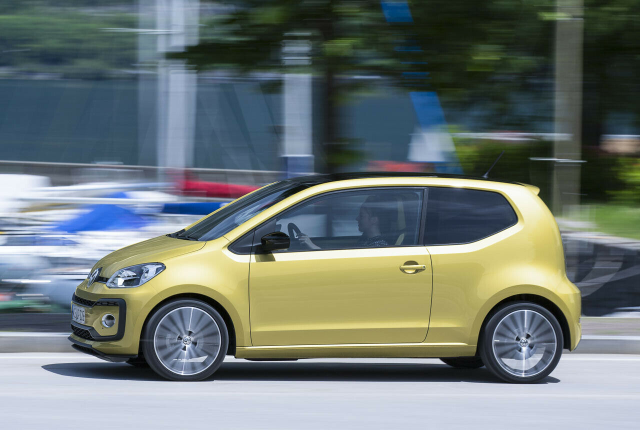 Der VW Up 1.0 TSI sprintet in 9,9 Sekunden auf Tempo 100 und läuft 185 km/h Spitze