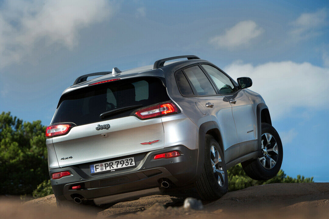 Die Preise für den Jeep Cherokee 3.2l V6 beginnen bei 48.000 Euro