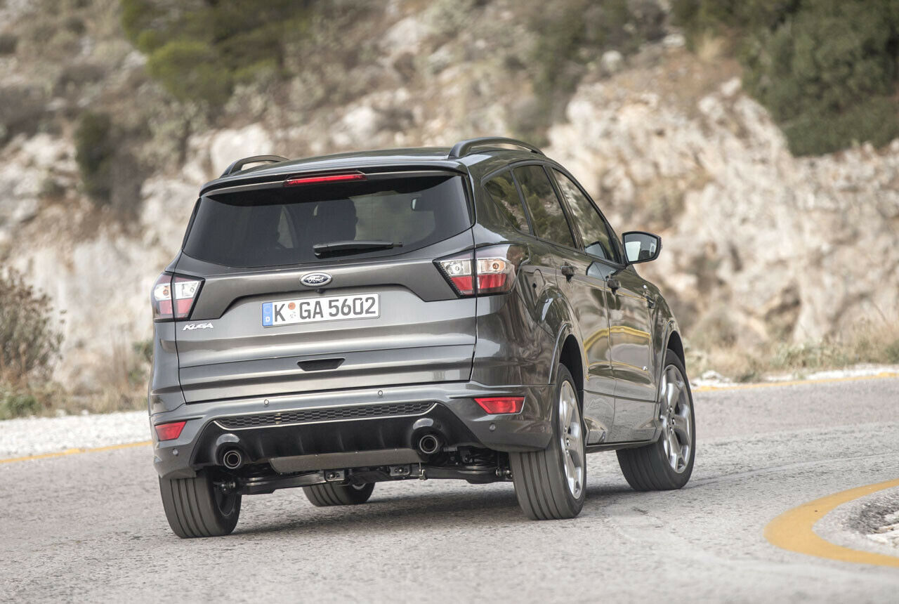 Die direktere Lenkung des ST-Line macht den Ford Kuga nicht zum Sportwagen