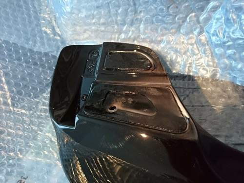 Dachspoiler Klebepad-Reste