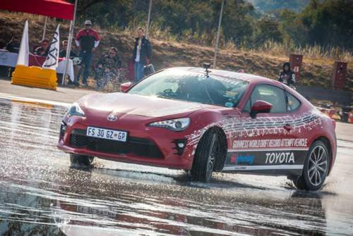 Beinahe 6 Stunden Driften nonstop im Toyota GT 86