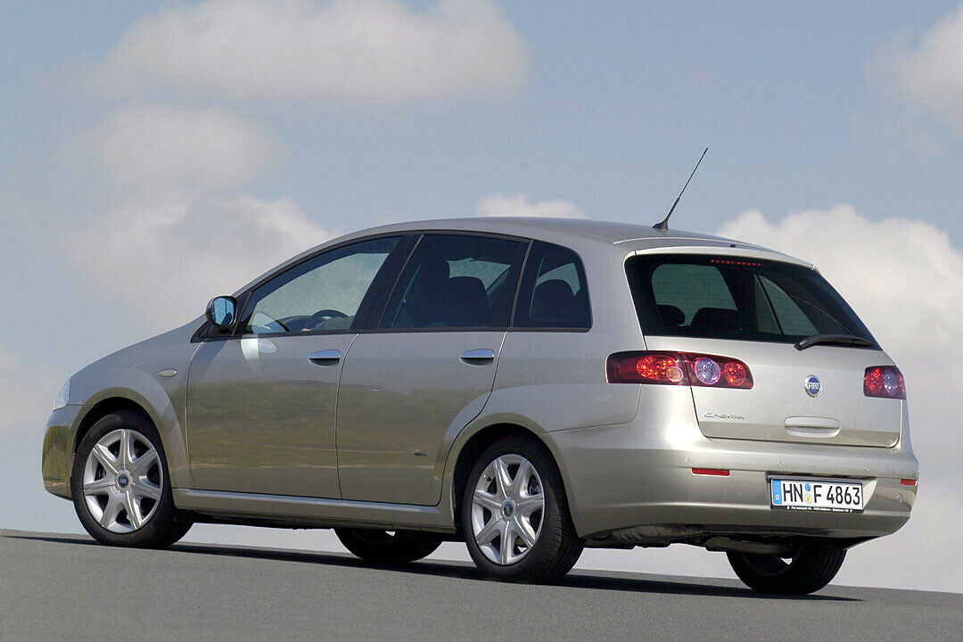 2005 stellt Fiat die neue Generation des Croma vor. Er basiert wie der Opel Vectra auf der Epsilon-Plattform von General Motors