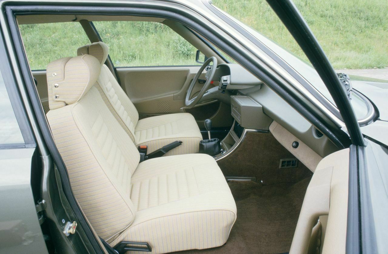 Cockpit eines Citroën CX