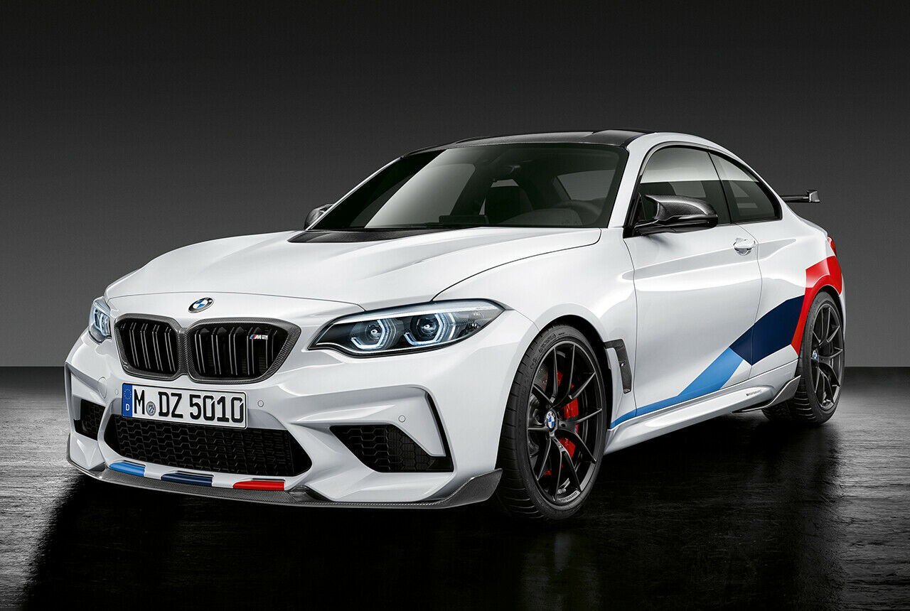 Für den M2 Competition bietet BMW jetzt ein Upgrade an. M Performance Parts sollen Fahrdynamik verbessern und das Gewicht reduzieren