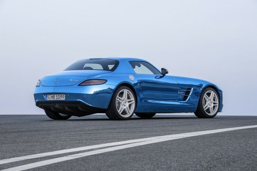 Der SLS ED kommt ohne Abgasrohre aus