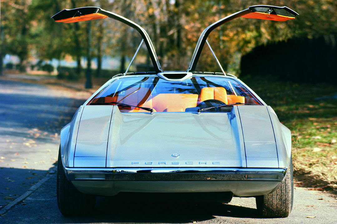 Porsche Tapiro