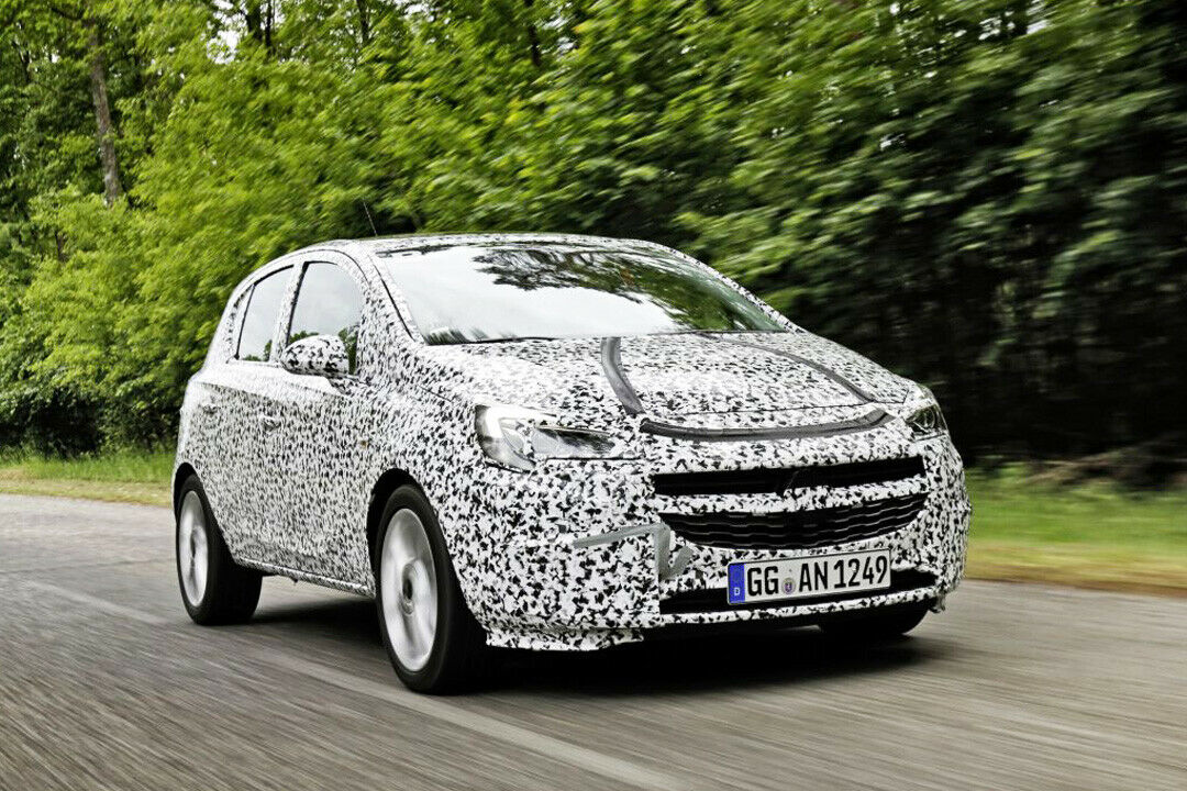 Der neue Opel Corsa in einer eigens designten Tarnfolie