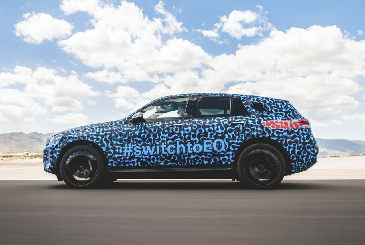 Der EQC überragt den GLC um 10 Zentimeter