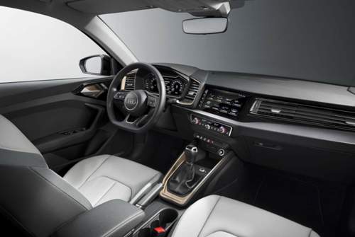 Neues Infotainment im Audi A1: Digitale Instrumente serienmäßig, zweites Display optional