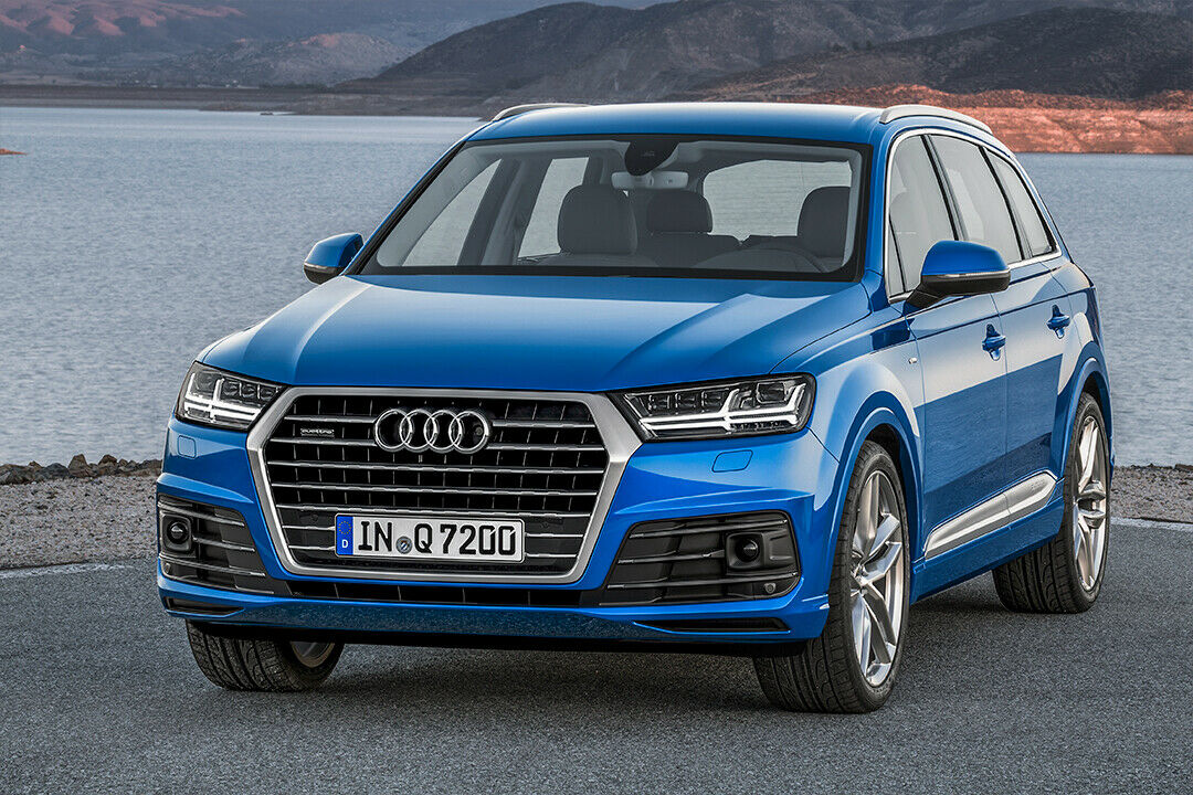 Audi bietet den Q7 mit Xenon-, LED- und Matrix-LED-Licht an