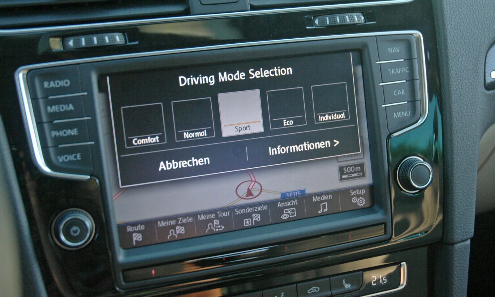 Teuer: Großes Navi im Golf 7