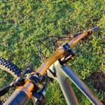 Lenker und Griffe
