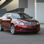 Buick-lacrosse-2010