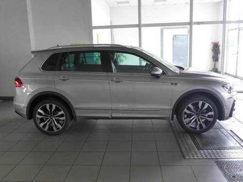Big-609268651e-1