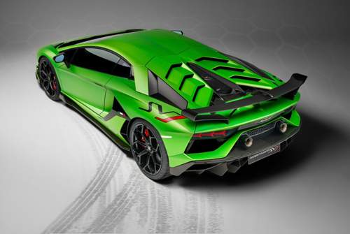900 Käufer mit gut gefüllter Brieftasche dürfen sich mit dem Aventador SVJ am Nordschleifen-Rekord versuchen