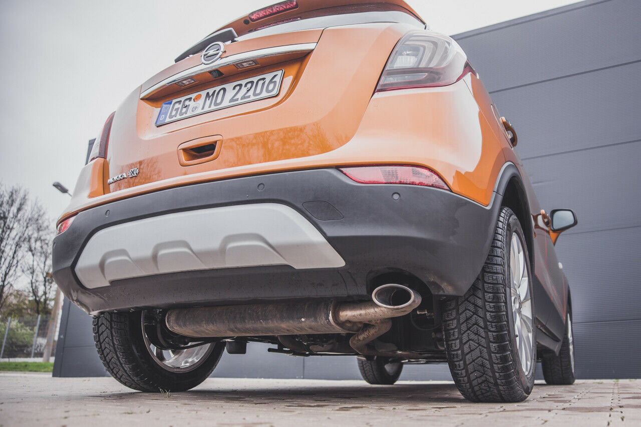 Der robuste Look ist nicht nur Tarnung: Tatsächlich bietet Opel mit dem Mokka X eines von wenigen Mini-SUV mit Allradantrieb an