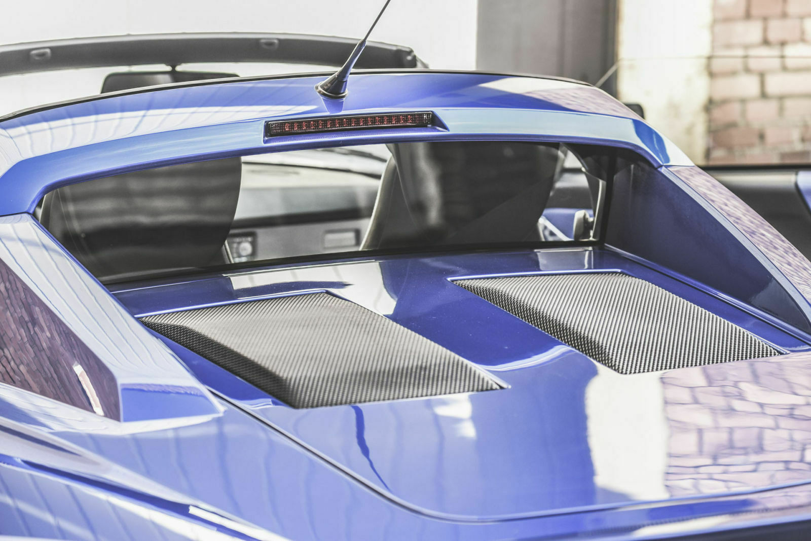 Opel Speedster Turbo: 60 Prozent des Gewichts lasten auf der Hinterachse