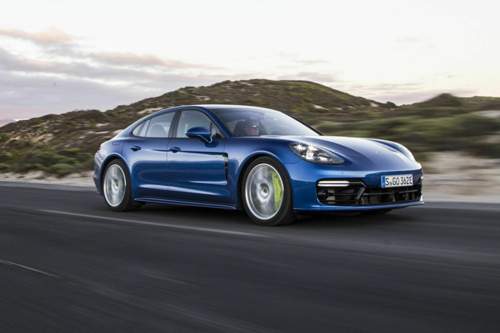 Bremssättel und Schriftzüge am Panamera E-Hybrid hält Porsche grün