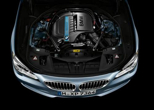 16.600 Euro günstiger. Der Hybrid-7er