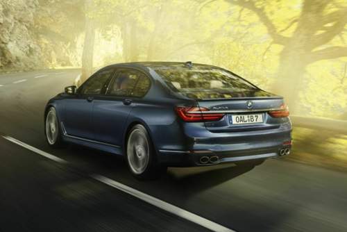 Auf Landstraßen fährt der Alpina B7 erstaunlich agil für ein Fahrzeug dieser Größe und Gewichtsklasse