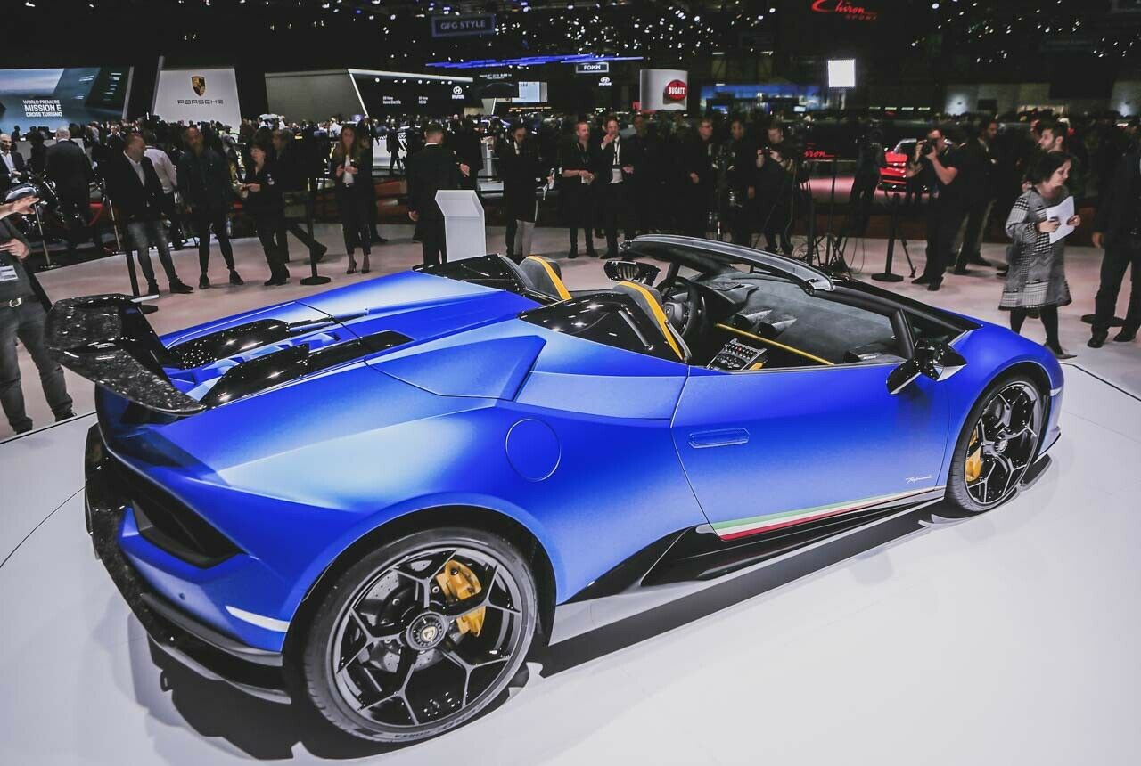 Das Trockengewicht des Lamborghini Huracán Performante Spyder soll nur 35 Kilogramm über jenem des Coupés liegen - das wären rund 1.420 Kilo