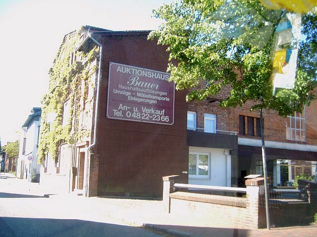 Der Schrottplatz - Spiegelsymmetrisch des Showrooms