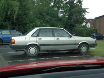 Audi-80-b2