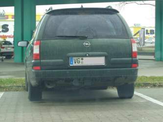 Opel-omega-b-caravan-a