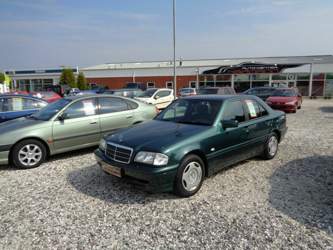 Mercedes-benz-c-klasse-w202-4