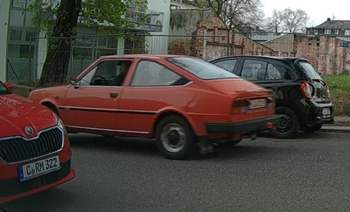 599