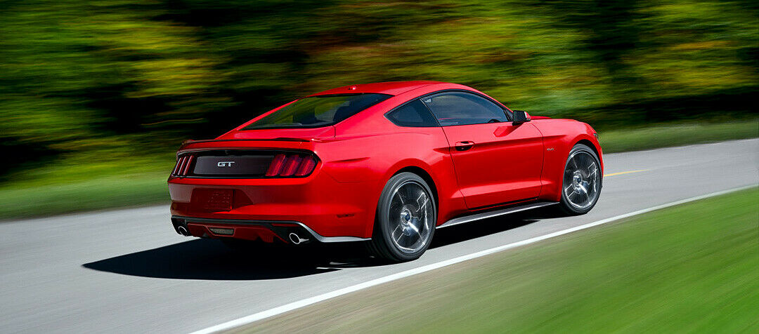Ford Mustang Modelljahr 2015: Ford befürchtet ein Problem mit dem Sicherheitsgurt