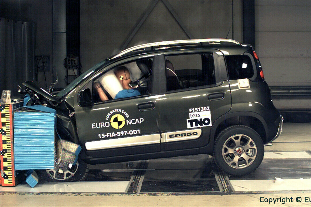 Der Fiat Panda Cross bekam im Euro NCAP-Test nur drei von fünf Sternen