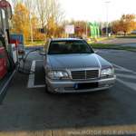 Erster Tankstopp