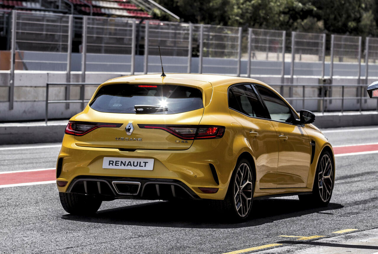 Hinter diesen 19-Zoll-Felgen arbeitet beim Renault Mégane RS Trophy eine Brembo-Bremsanalge