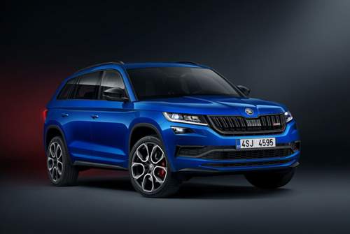 Serienmäßig beim Kodiaq RS: Große Schürzen, 20-Zöller und ein adaptives Fahrwerk