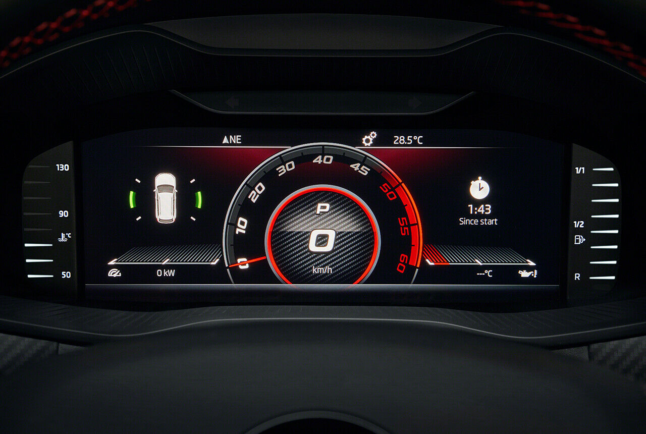 Sportliche Grafiken für das virtuelle Cockpit