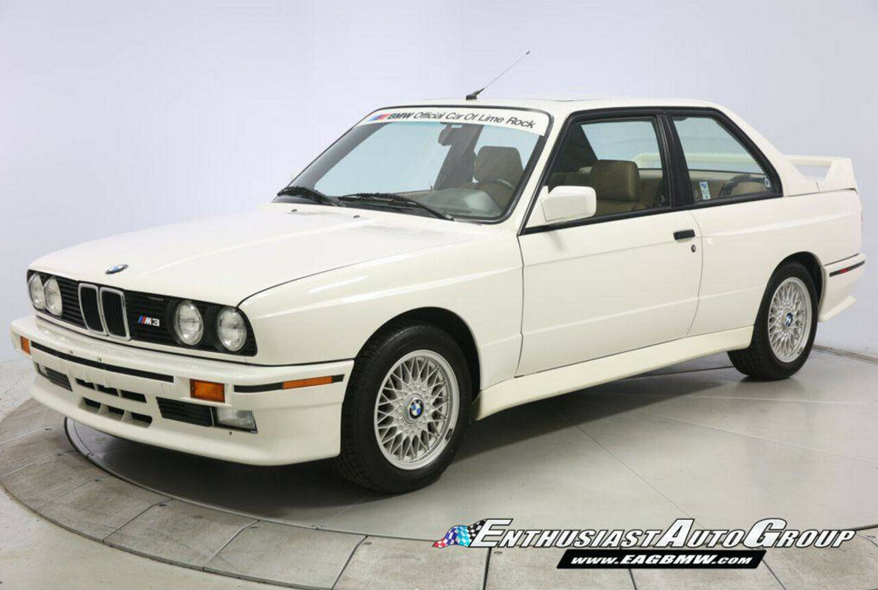 Für diesen BMW M3 der E30-Baureihe möchte ein US-Händler 199.990 Dollar haben